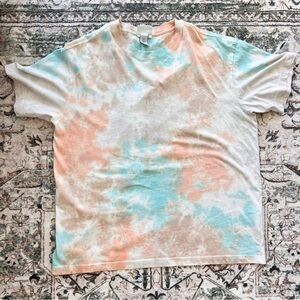 Tie-Dye T-Shirt in Pastel Colors